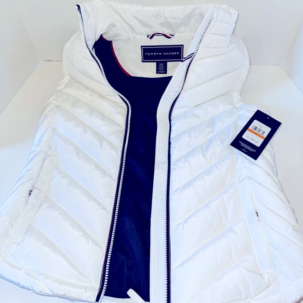 NEW Tommy Hilfiger white puffer vest